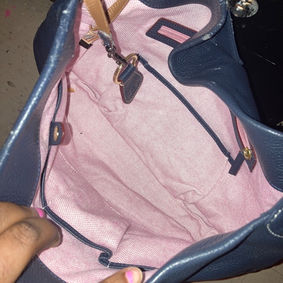 Dooney & Bourke Sorrento Logo Lock Sac Italian Leather Large Shoulder Tote Bag - Picture 4 of 7